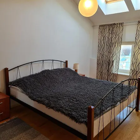 Vanalinna Vaatega Suure Roduga Korter Apartmán Pärnu
